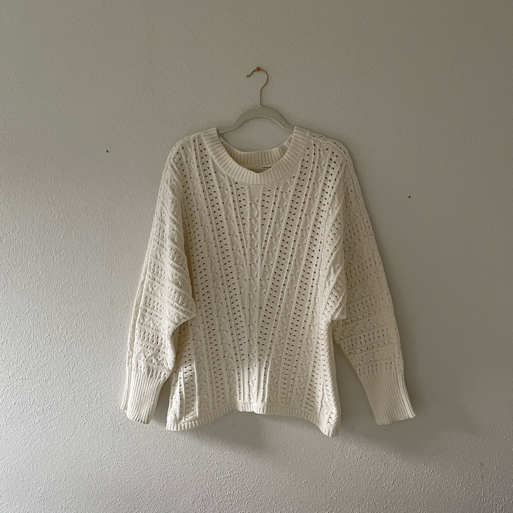 Maurice’s Dolman Crew Sweater Cream Coastal Beach Casual